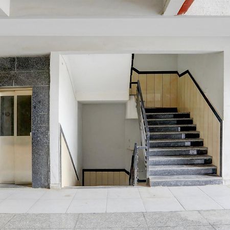 Super Townhouse Ambaji Formerly Hotel Kardhar Inn 外观 照片