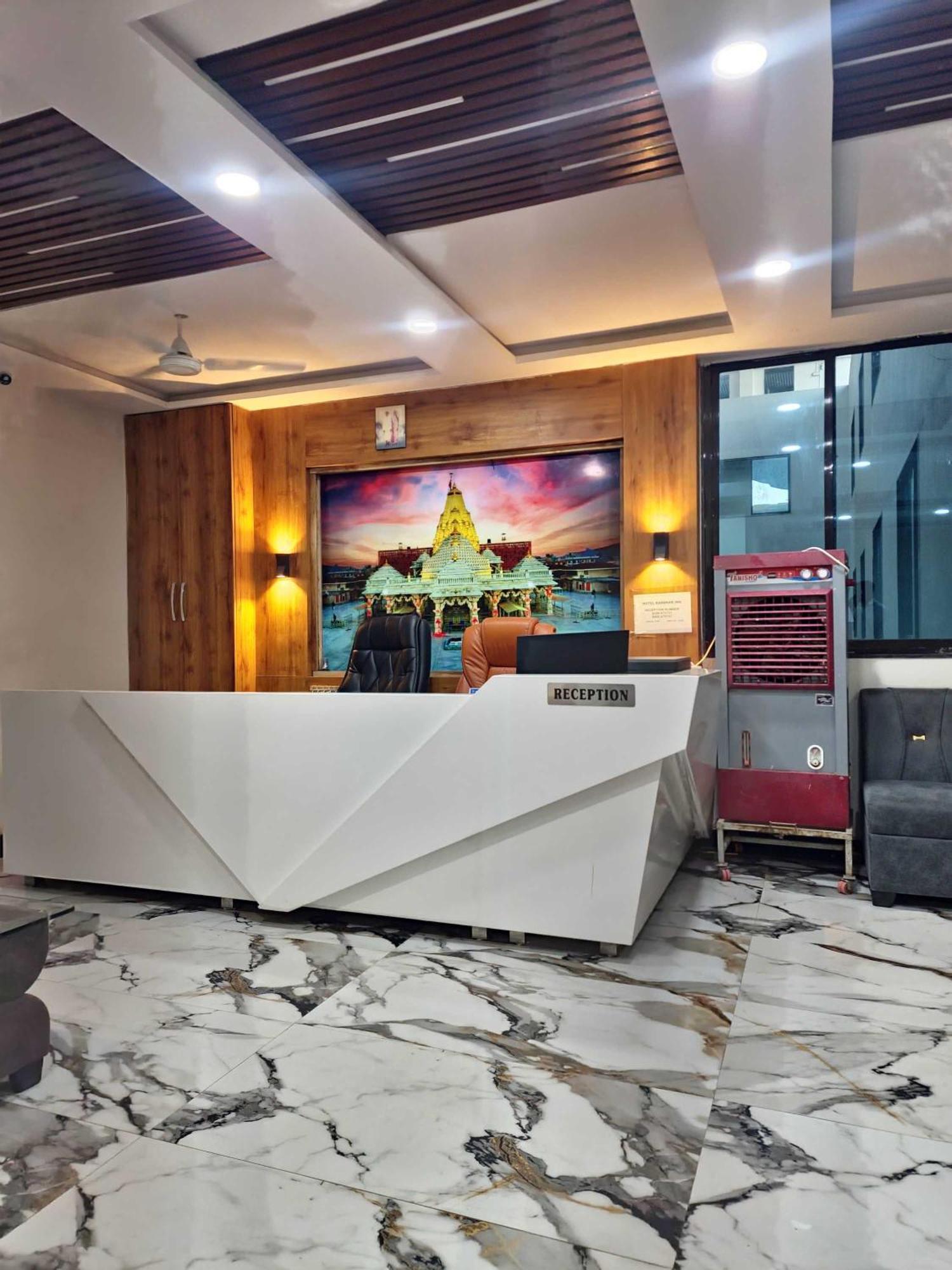 Super Townhouse Ambaji Formerly Hotel Kardhar Inn 外观 照片