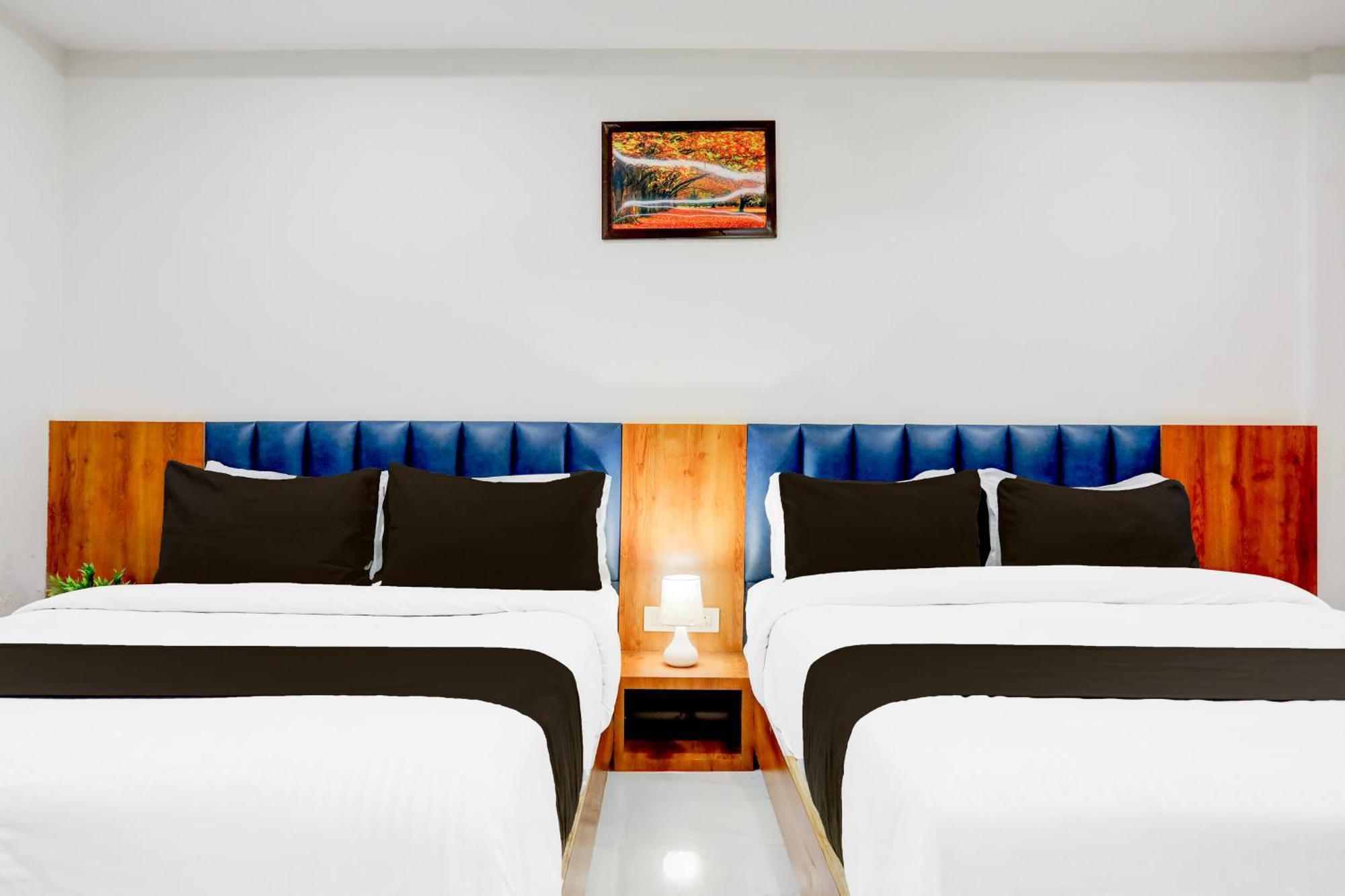 Super Townhouse Ambaji Formerly Hotel Kardhar Inn 外观 照片